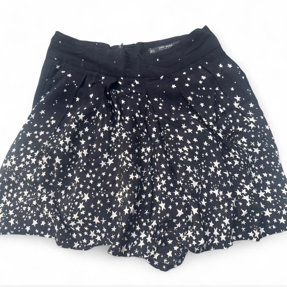 Zara Black and White Star Skort
